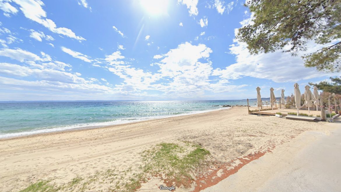 Discover the Perfect Seaside Apartments in Nikiti: Welcome to Twin Waves