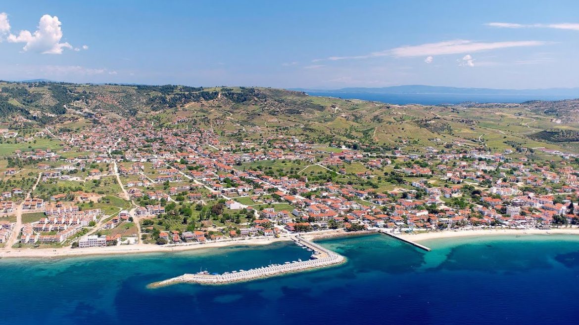 Seaside Apartments in Nikiti: Why Book This Summer | Twin Waves